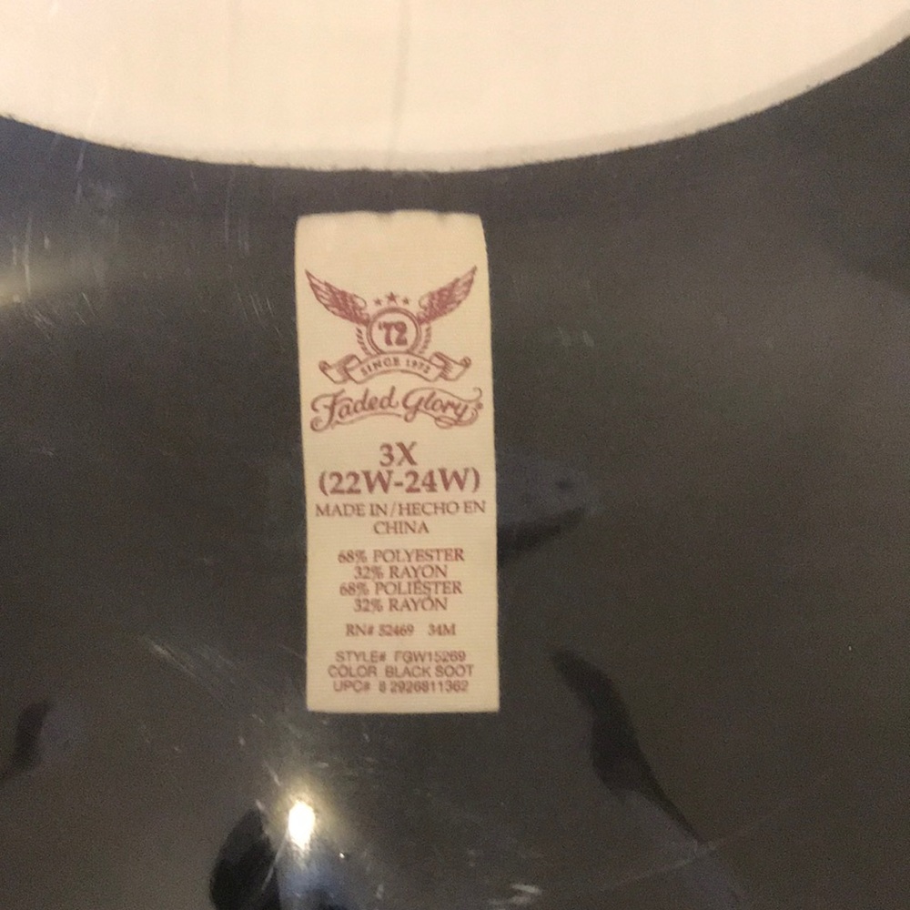 Tee - Picture 3 of 3